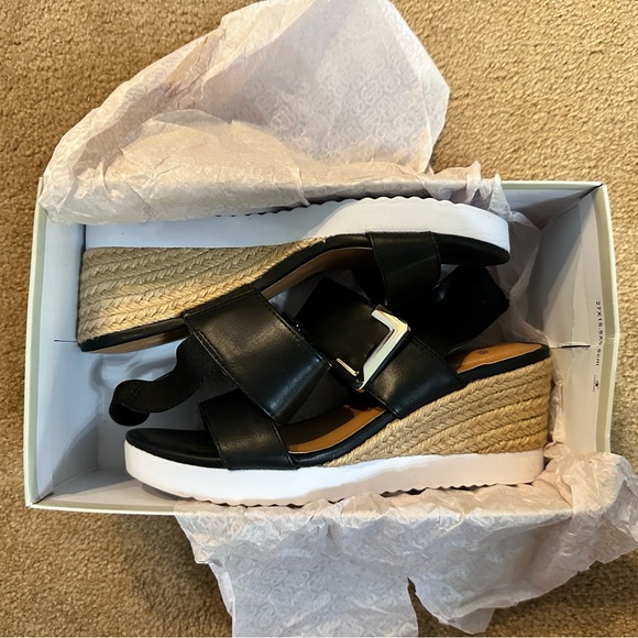 Bandolino Women's Zuni black Platform Sandal NIB 6.5 - Picture 9 of 11